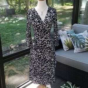BCBGMAXAZRIA‎ wrap dress Small